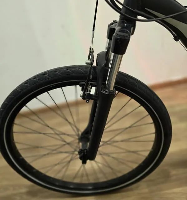 TALLER DE PATINETES ELECTRICOS Y BICICLETAS "ERAZO" reparaciones